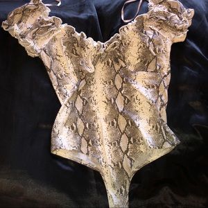 Snake print off the shoulder bodysuit